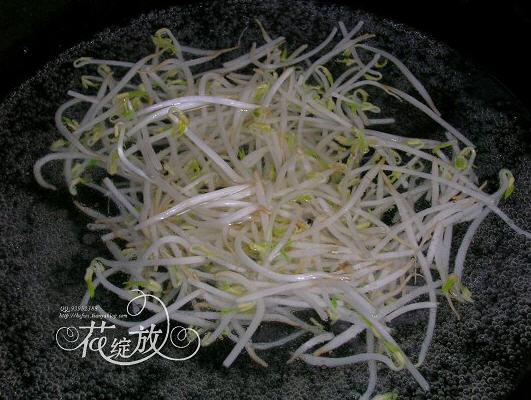 凉拌绿豆芽的做法